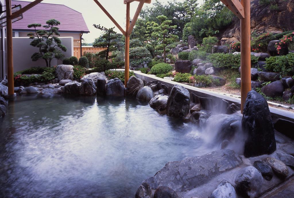 Misakitei Hotel Kami Amakusa Exterior photo
