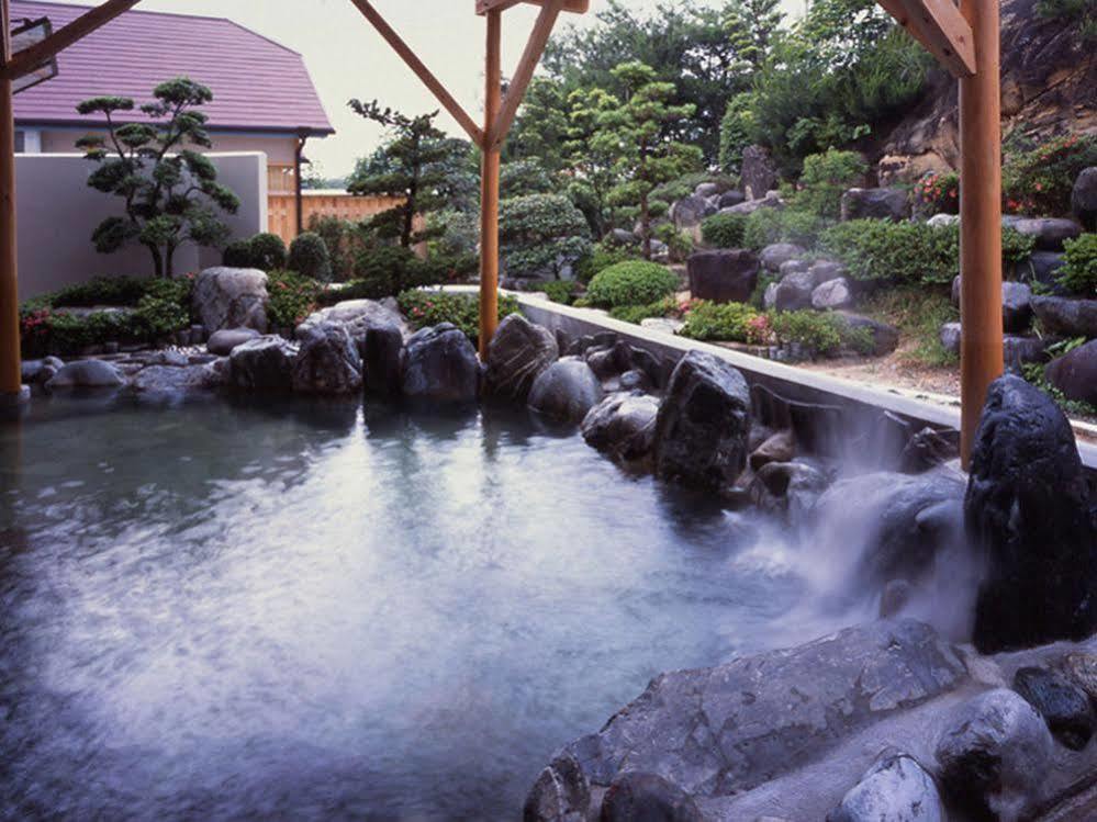 Misakitei Hotel Kami Amakusa Exterior photo