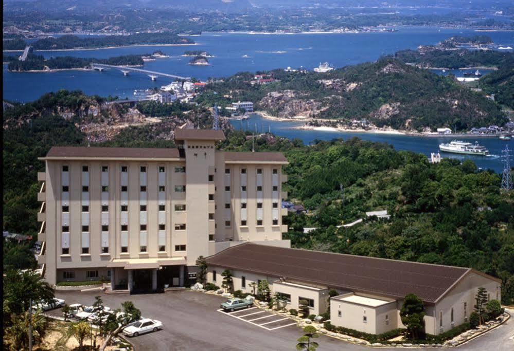Misakitei Hotel Kami Amakusa Exterior photo